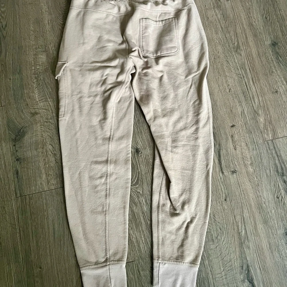 90 Degree by Reflex Men’s Beige Cargo Joggers M EUC medium off white drawstring - Picture 2 of 5